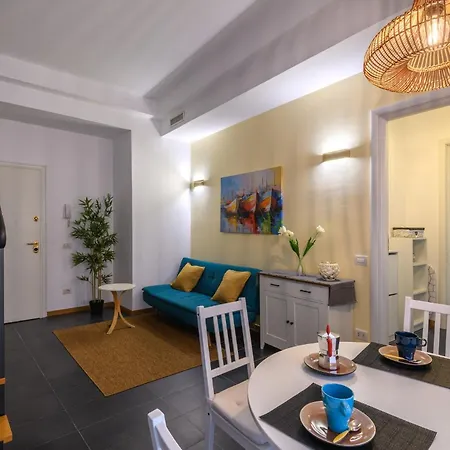 Guesthost - Branca 54 Flat In Center Of 佩萨罗